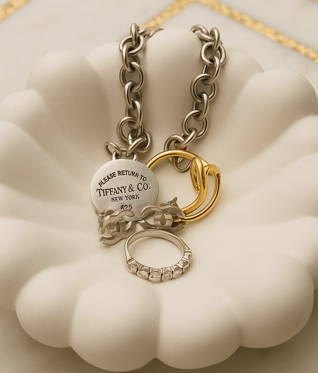 Contenitore in ceramica di gesso